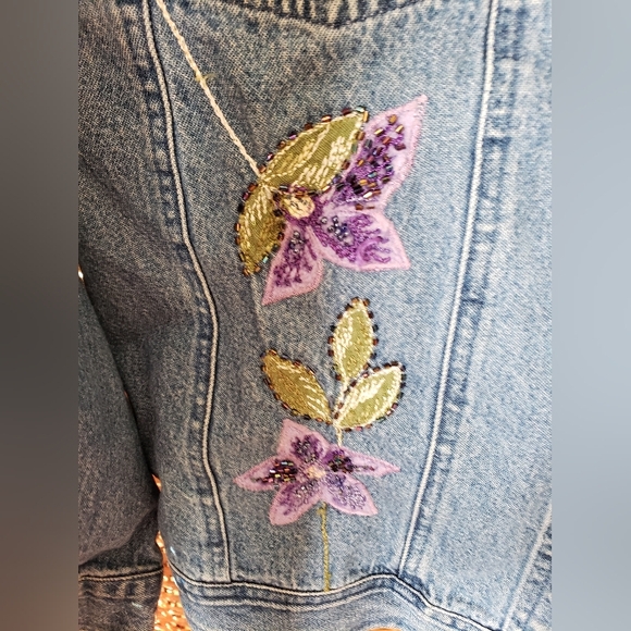 Beaded Purple Flowers Denim Jeans Jacket Tantrums 2x - Picture 8 of 9